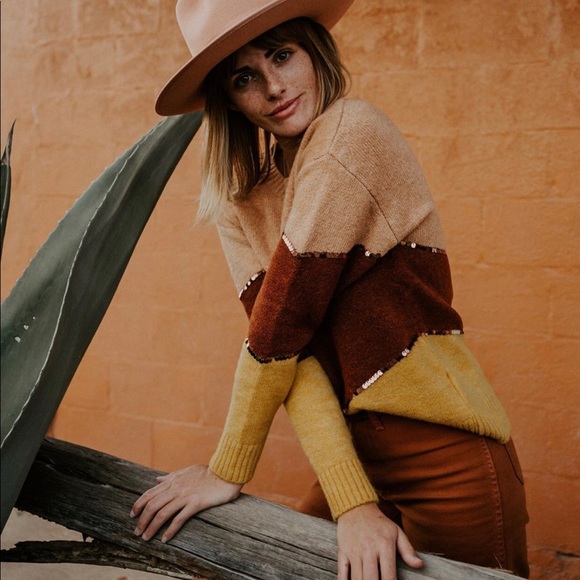 Wool sweater with sequins - Picture 1 of 3